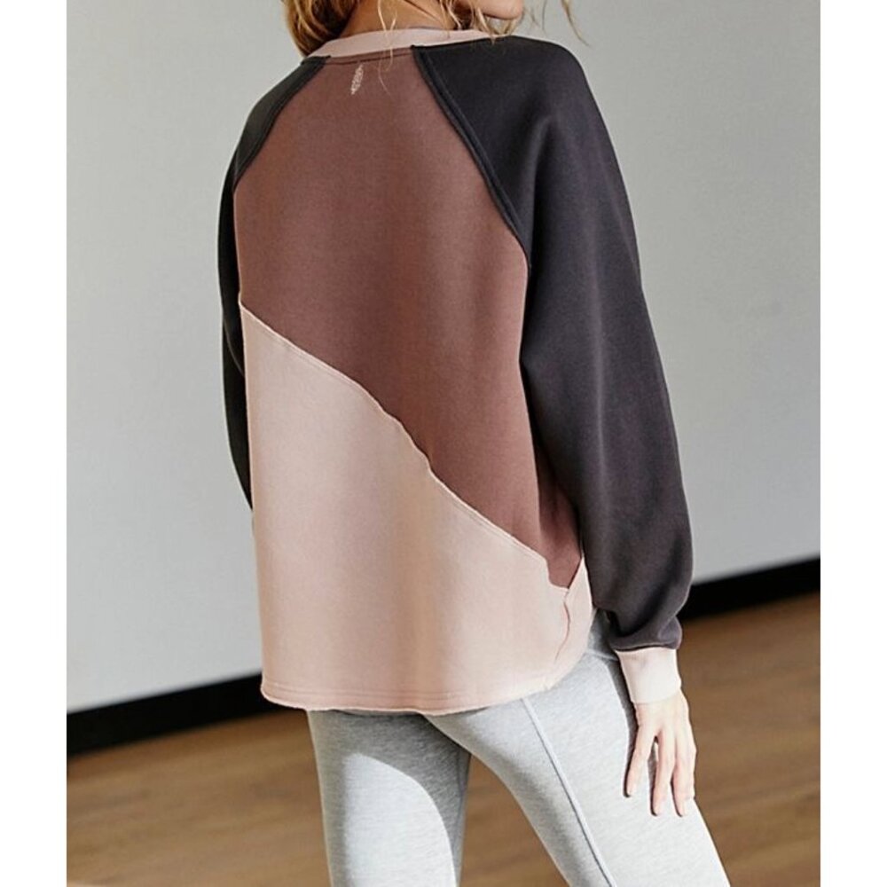 FP MOVEMENT FREE PEOPLE Pink Colorblock Cropped Kindle Up Pullover Sweatshirt S - Picture 3 of 6